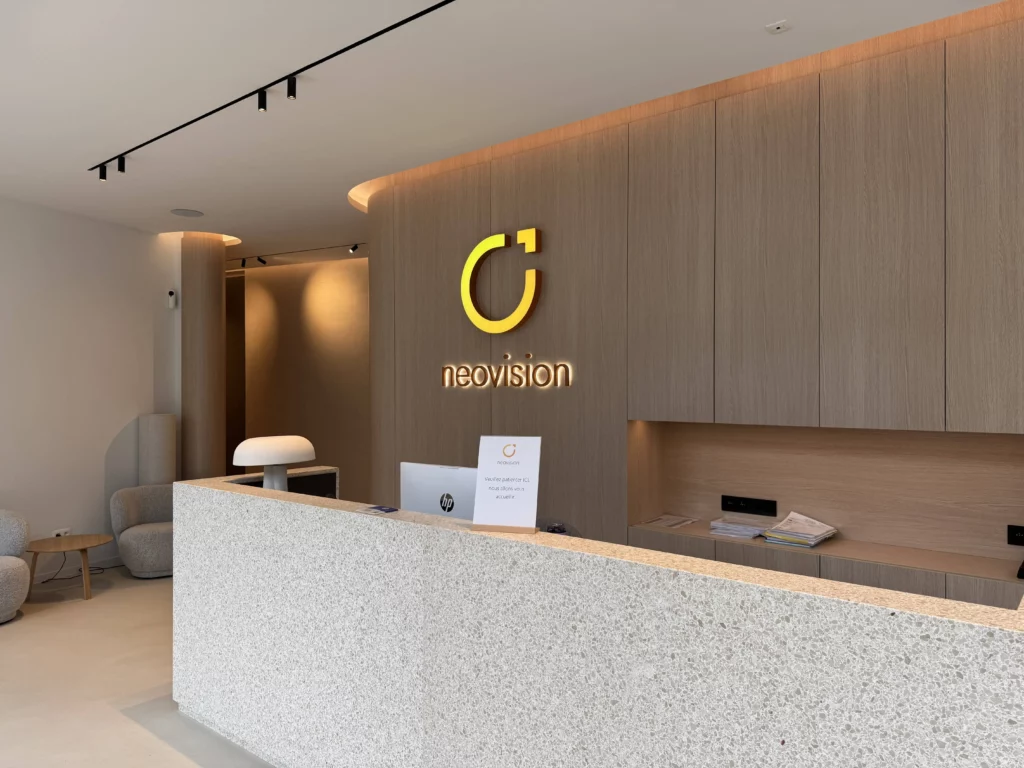 Accueil du centre ophtalmologique Neovision Liège